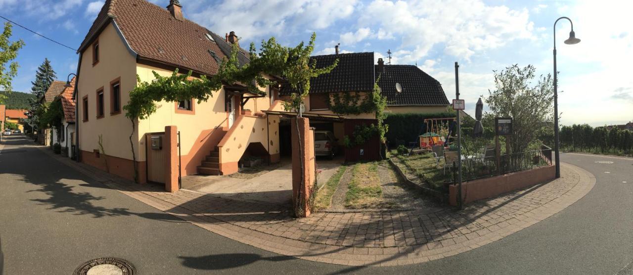 Ferienwohnung Südpfalzblick Burrweiler Exterior foto